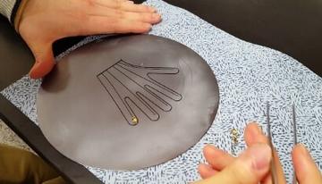 placing LED with pincette