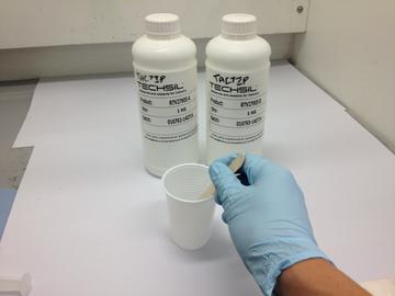 Mix silicon gel components